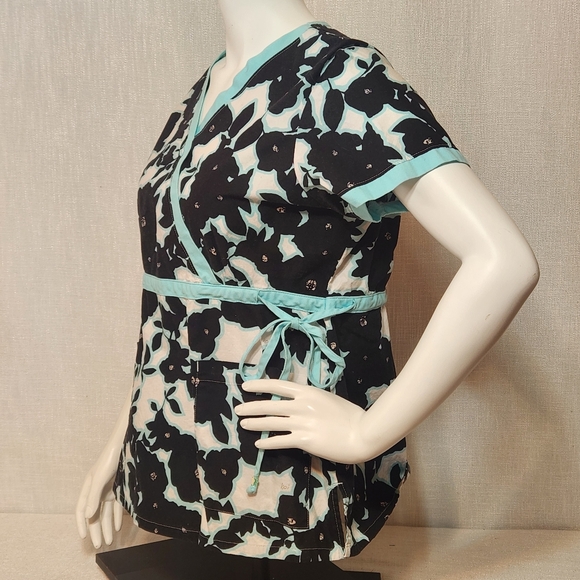 Koi Blue Black Belted Cotton Style 115PR Large - Picture 4 of 9